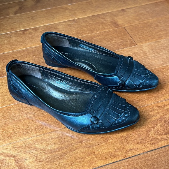 Born Shoes - Born Black Leather Flats Size 6